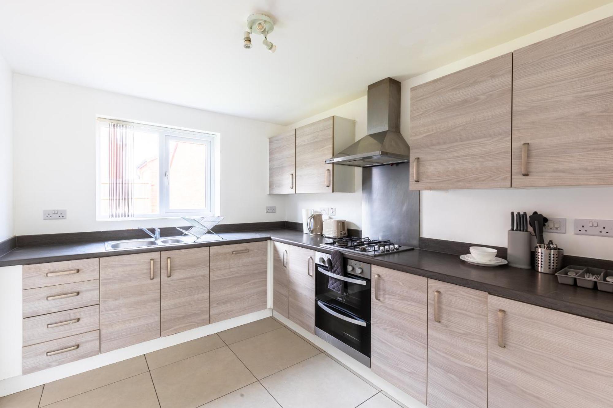 Spacious 4-Bedroom Home Near City Centre With Parking Nottingham Ngoại thất bức ảnh
