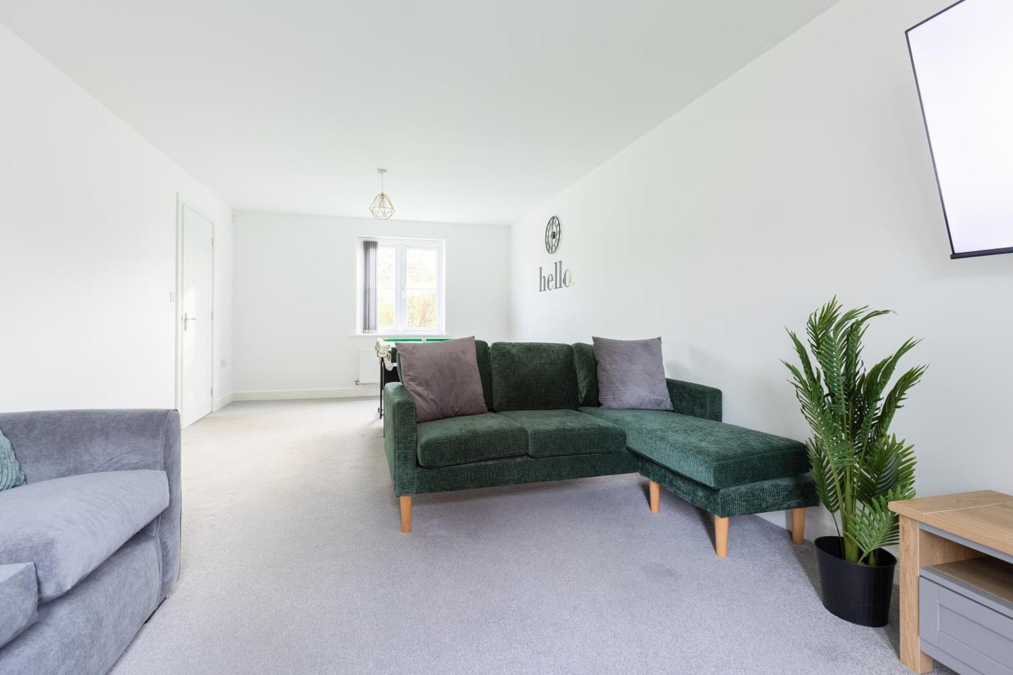 Spacious 4-Bedroom Home Near City Centre With Parking Nottingham Ngoại thất bức ảnh